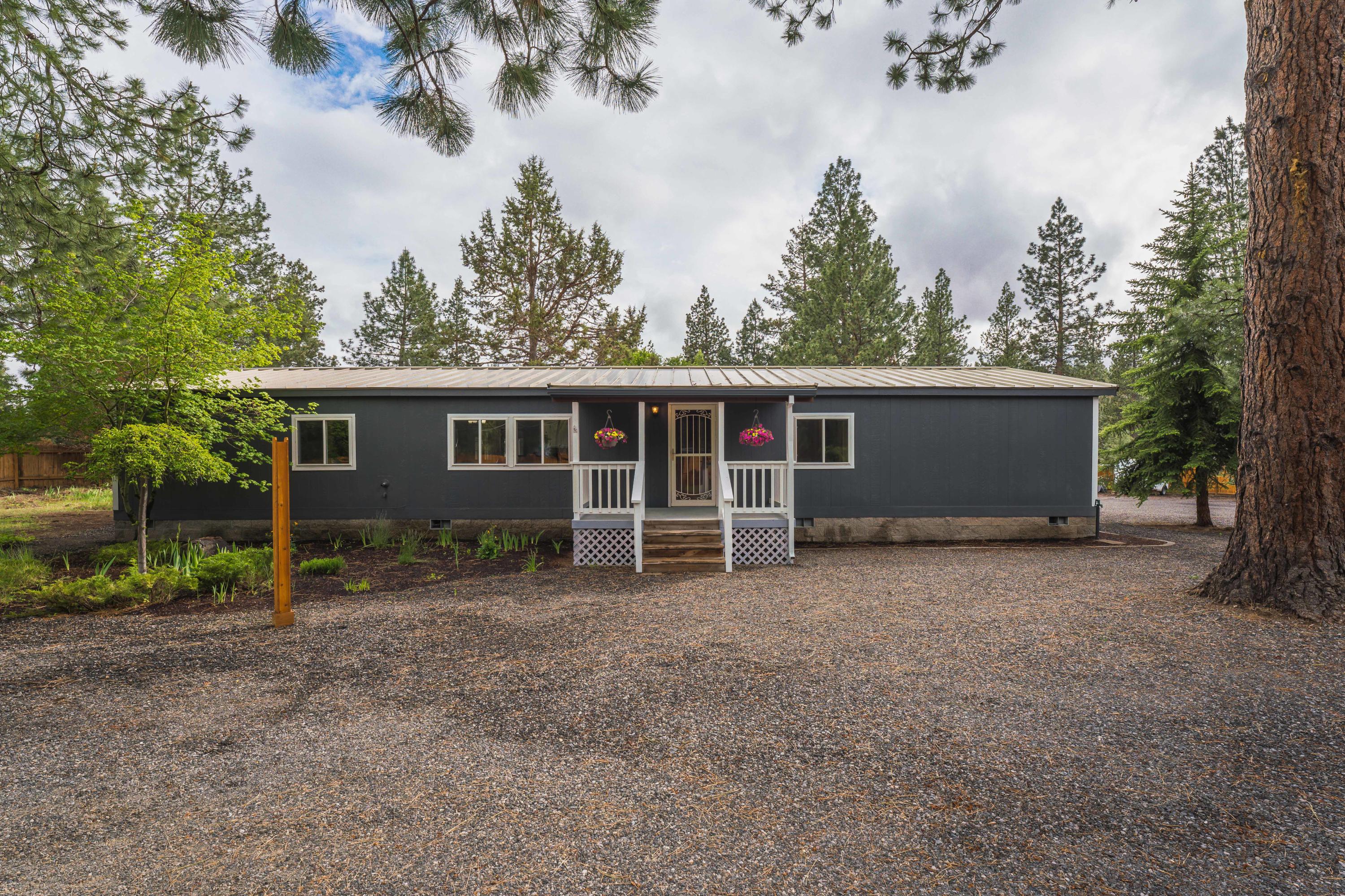 60263 Turquoise Road Bend, OR 97702 - Photo 1 of 61 Turquoise Road-5