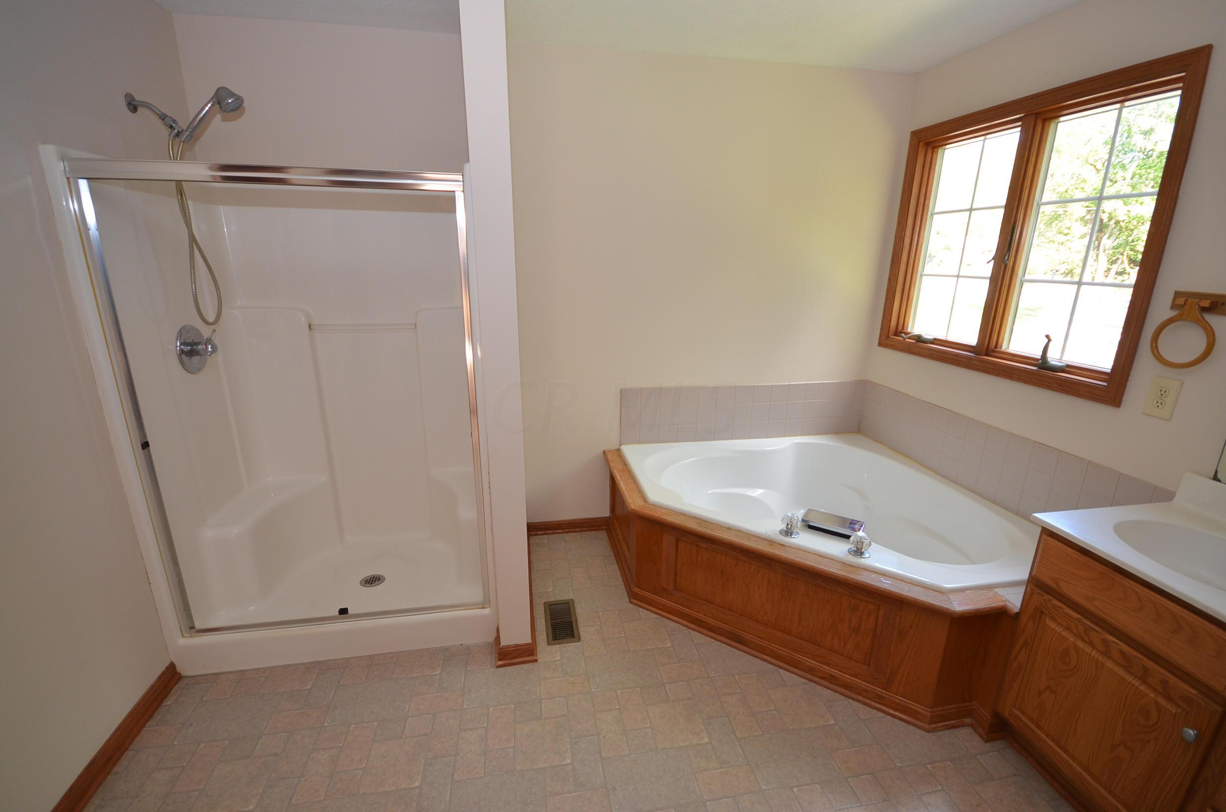 6277 Clark State Road Blacklick, OH 43004 - Photo 16 of 19 Gallery Image 16