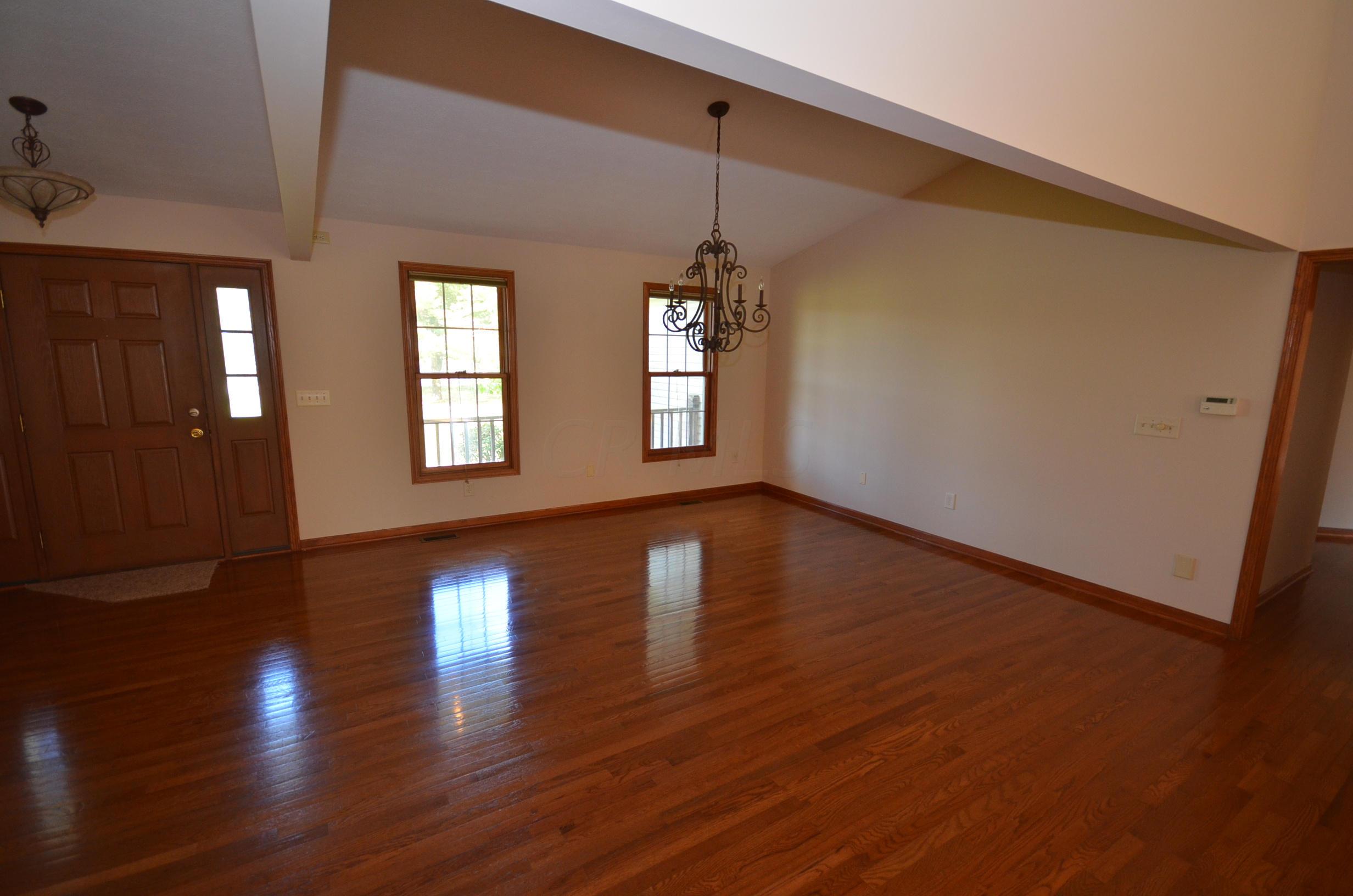 6277 Clark State Road Blacklick, OH 43004 - Photo 8 of 19 Gallery Image 8