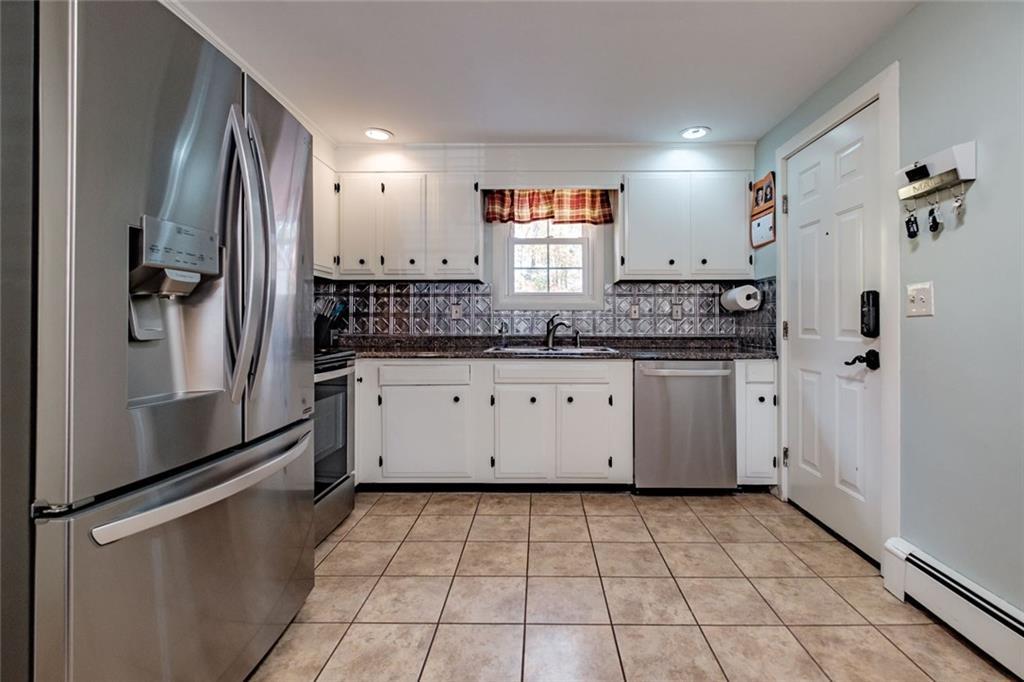 60 Springwood Road South Portland, ME 04106 - Photo 9 of 35 Photo