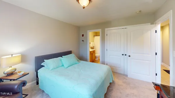 $349,900 | 93 Bridgewater Court, Unit 93, Johnson City, TN 37615