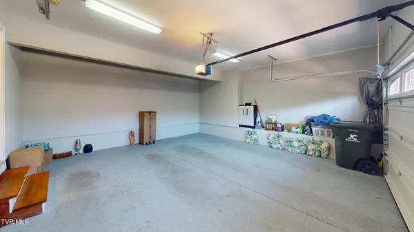 $349,900 | 93 Bridgewater Court, Unit 93, Johnson City, TN 37615