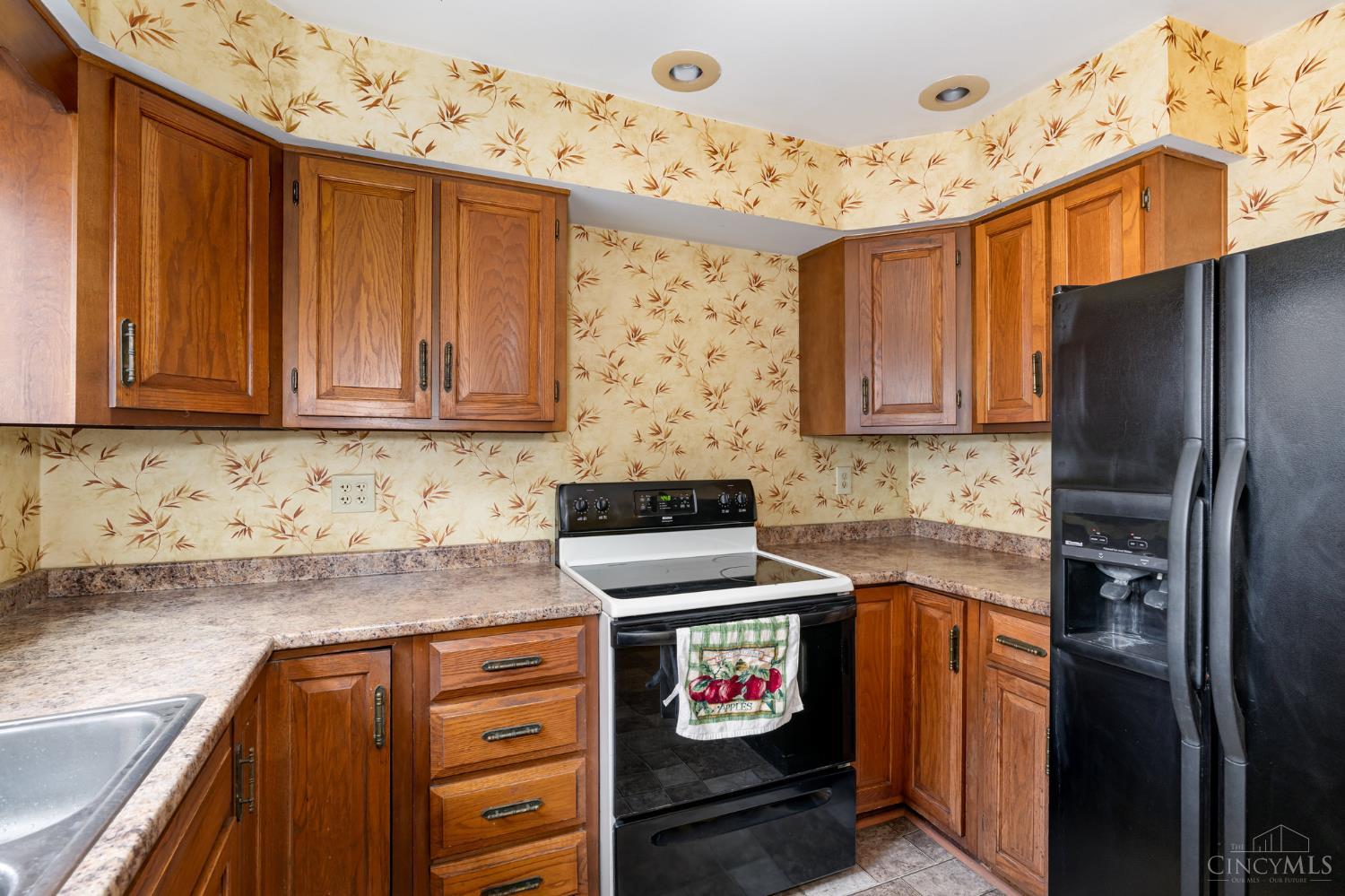 146 Overcliff Road Cincinnati, OH 45233 - Photo 8 of 25 Gallery Image 8