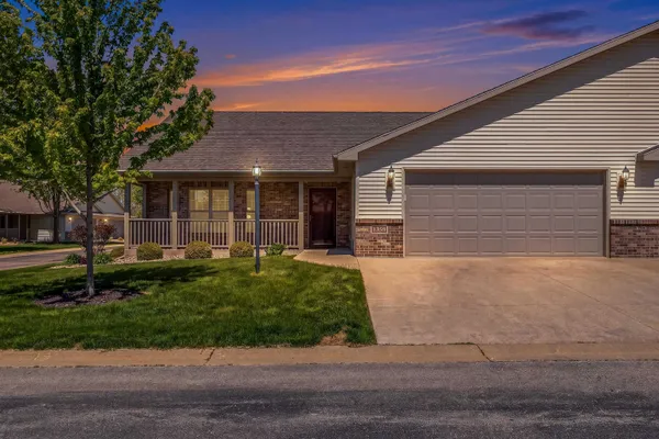 $459,900 | 1359 Moonlight Lane, Fond du Lac, WI 54937