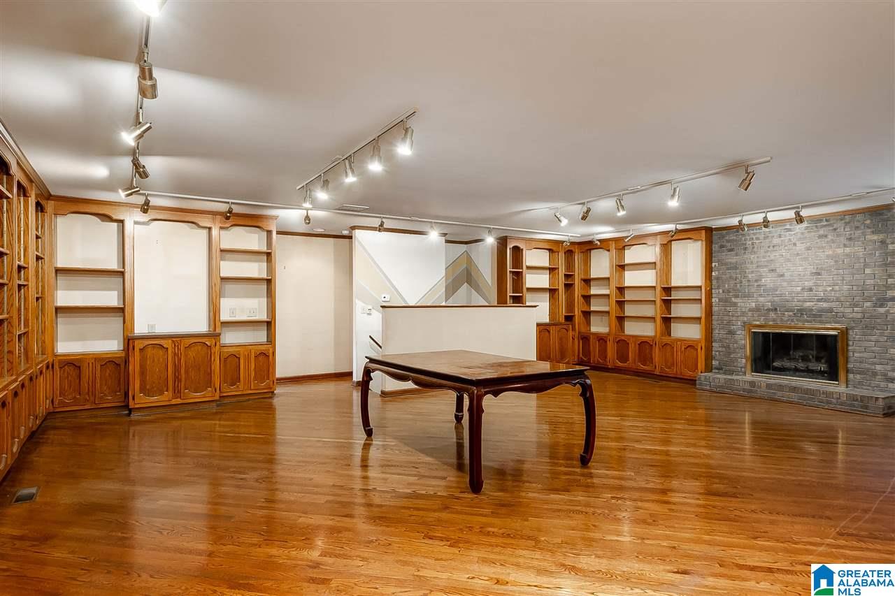 1516 Saulter View Road Birmingham, AL 35209 - Photo 6 of 27