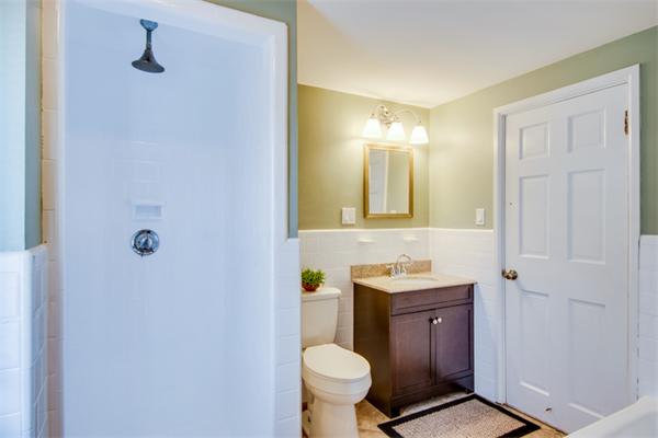 262 Woodhaven Road Pawtucket, RI 02861 - Photo 23 of 30 Gallery Image 23