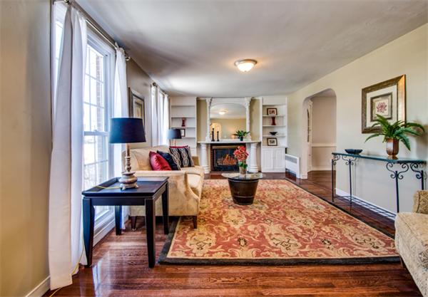 262 Woodhaven Road Pawtucket, RI 02861 - Photo 4 of 30 Gallery Image 4