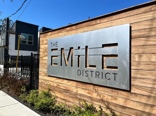 $2,800 | 719 Emile Street, Houston, TX 77020