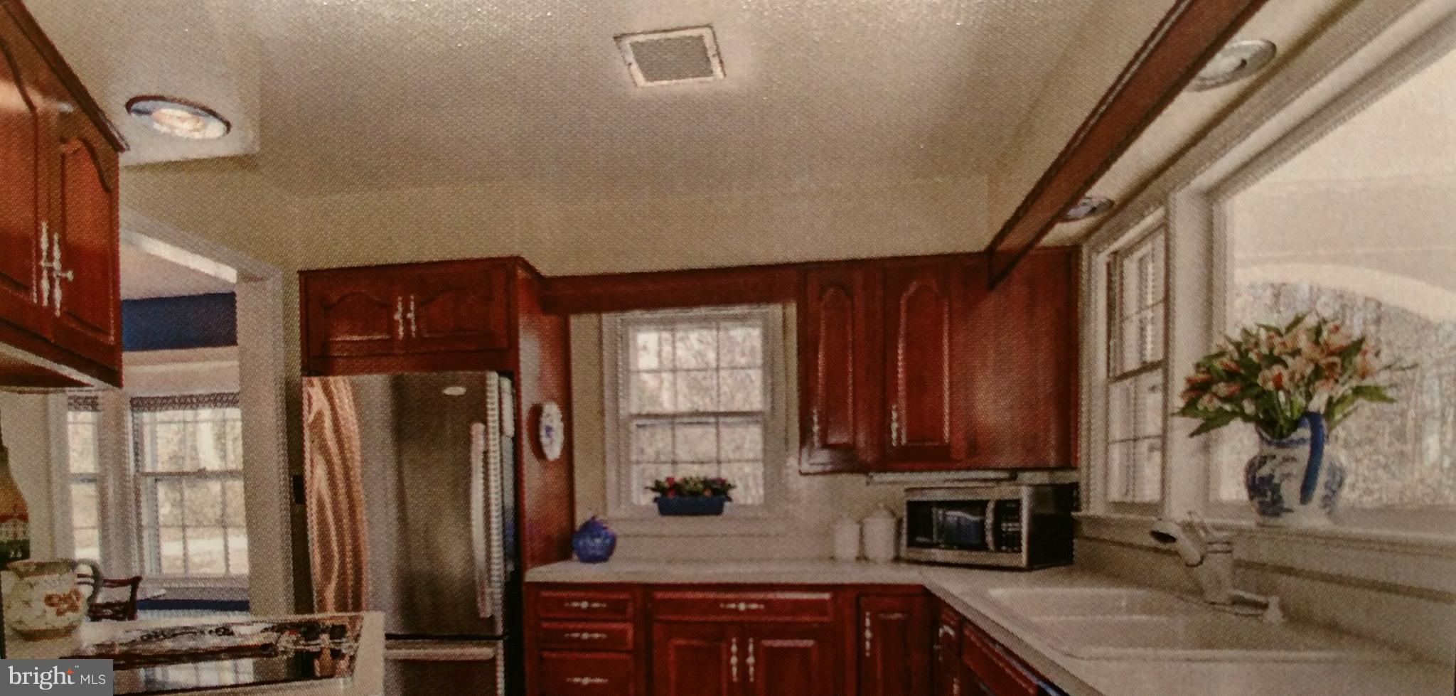 2561 Carrollton Road Annapolis, MD 21403 - Photo 6 of 6 Interior (General)