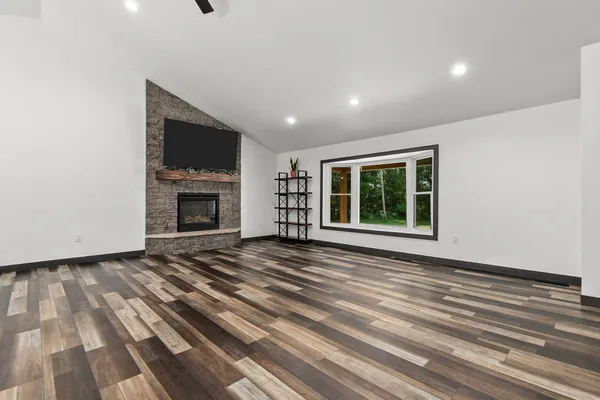 $550,000 | N2325 Elm Street, Wautoma, WI 54982