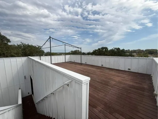 $4,495 | 1208 Woodland Avenue, Unit A, Austin, TX 78704