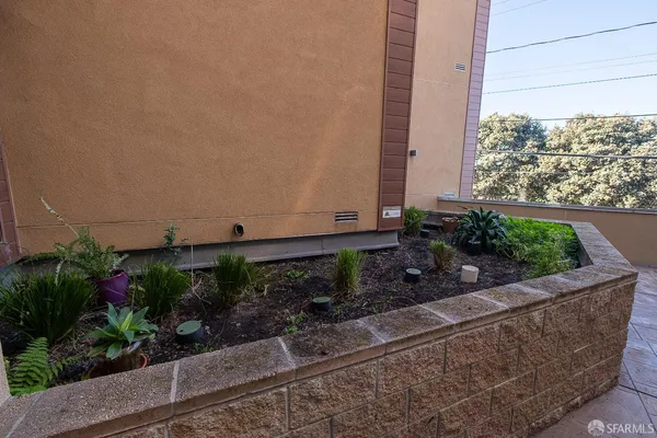 $1,099,000 | 3535 Wawona Street, Unit 311, San Francisco, CA 94116