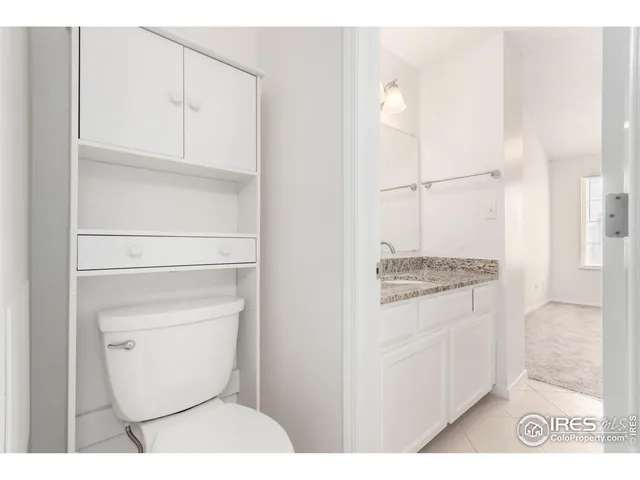 a bathroom with a toilet