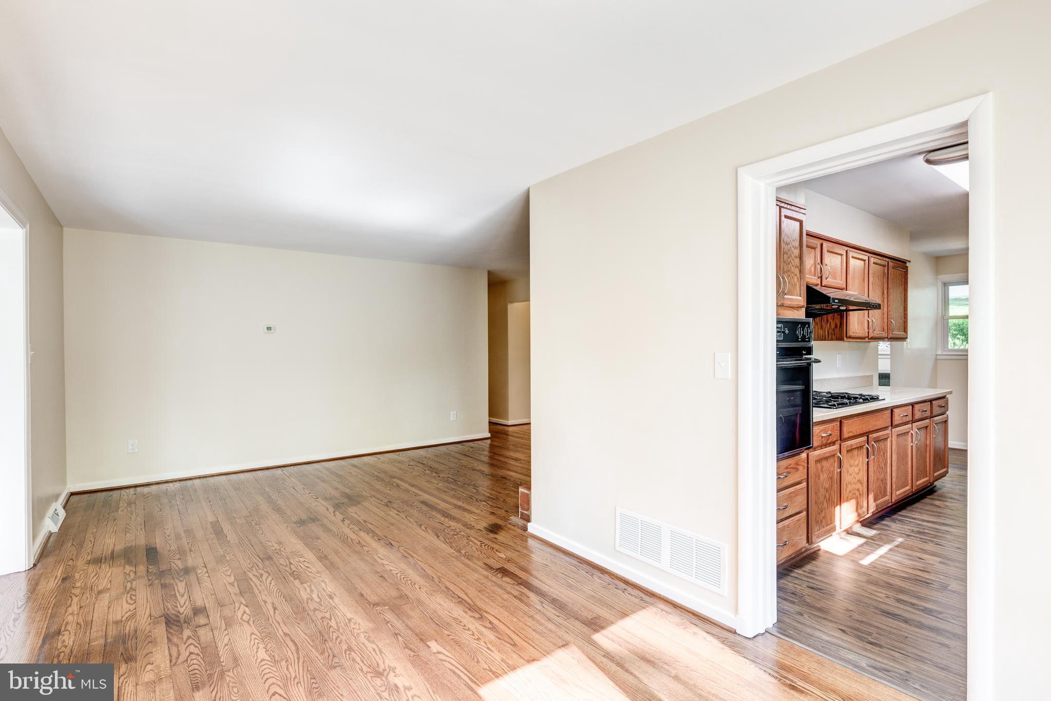 9907 Oak Glen Road Randallstown, MD 21133 - Photo 14 of 57