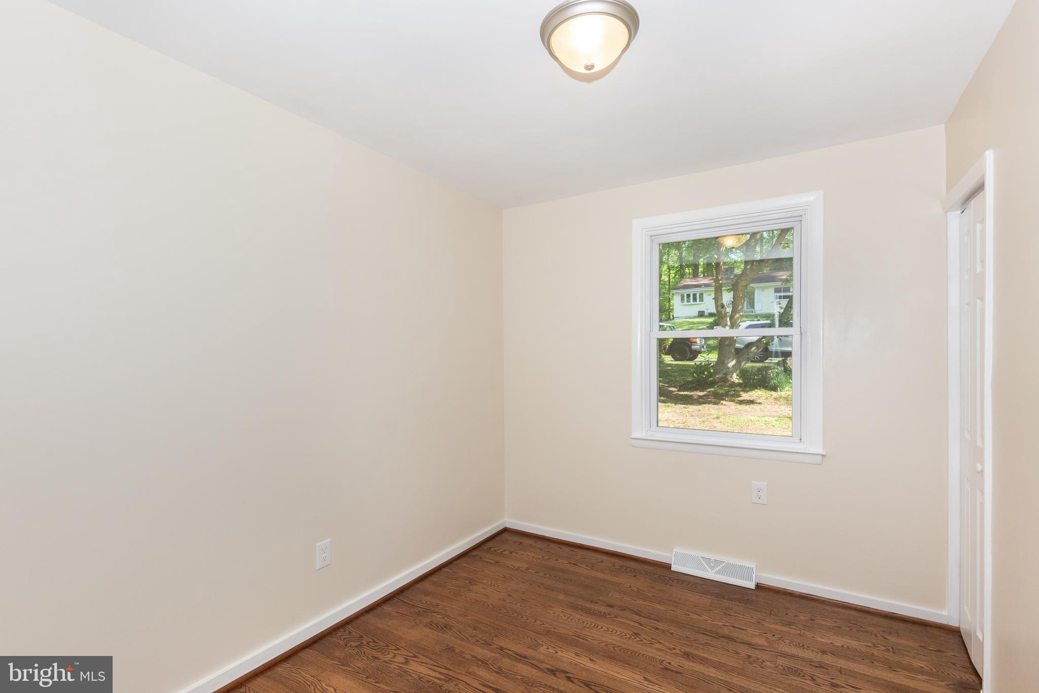 9907 Oak Glen Road Randallstown, MD 21133 - Photo 26 of 57