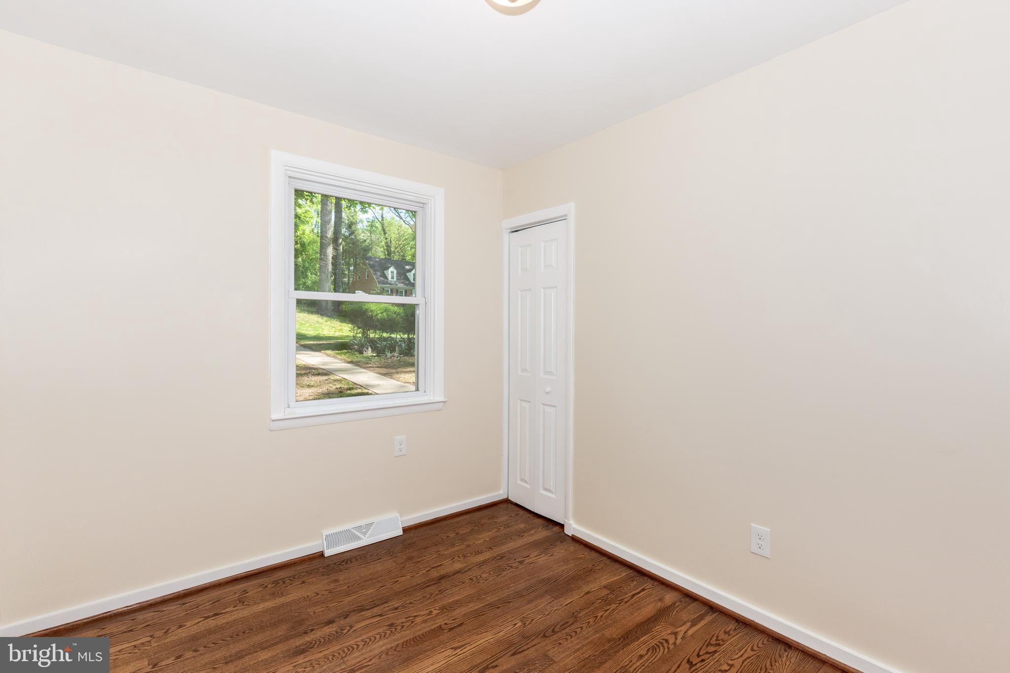 9907 Oak Glen Road Randallstown, MD 21133 - Photo 27 of 57