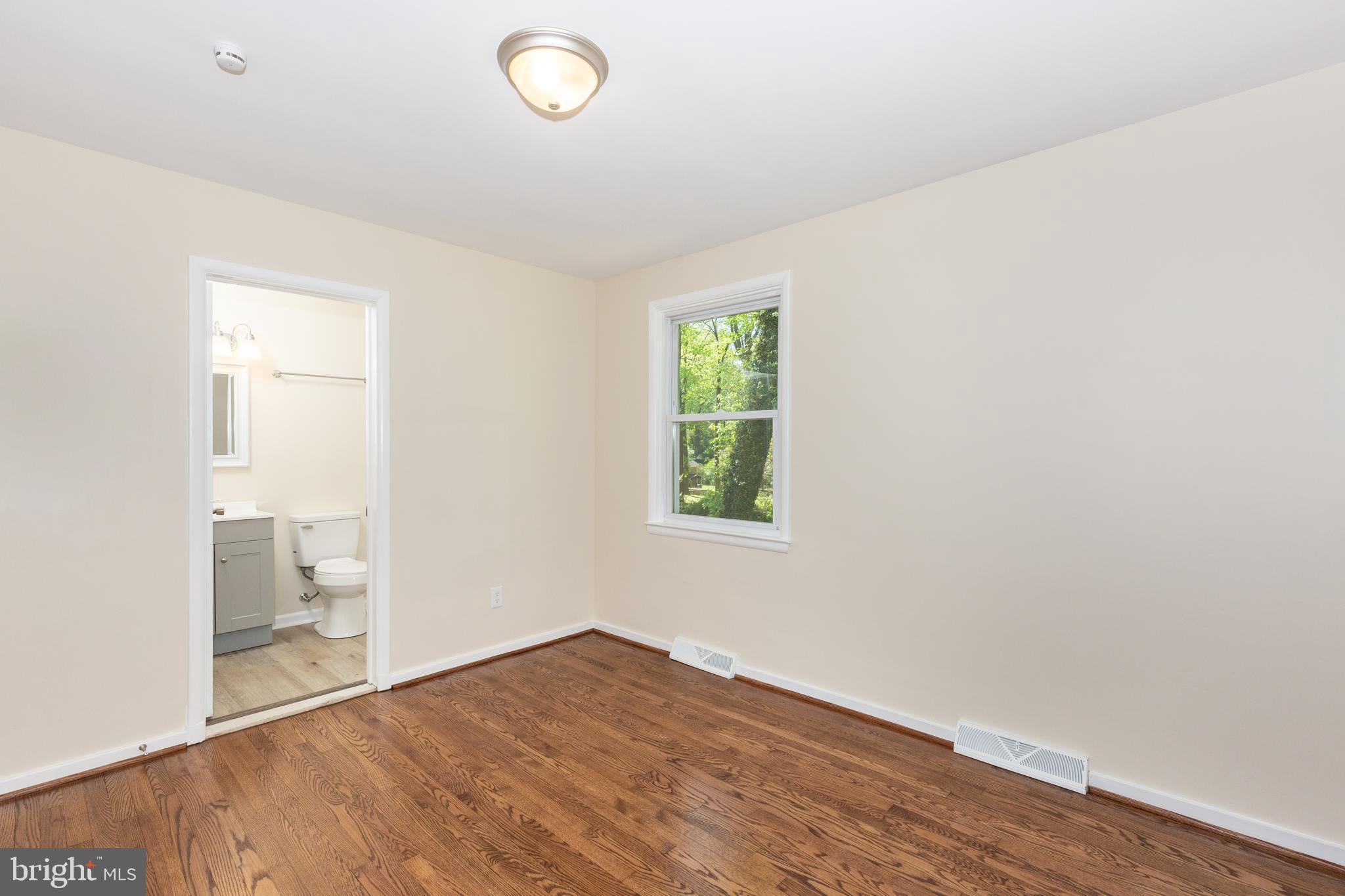 9907 Oak Glen Road Randallstown, MD 21133 - Photo 30 of 57