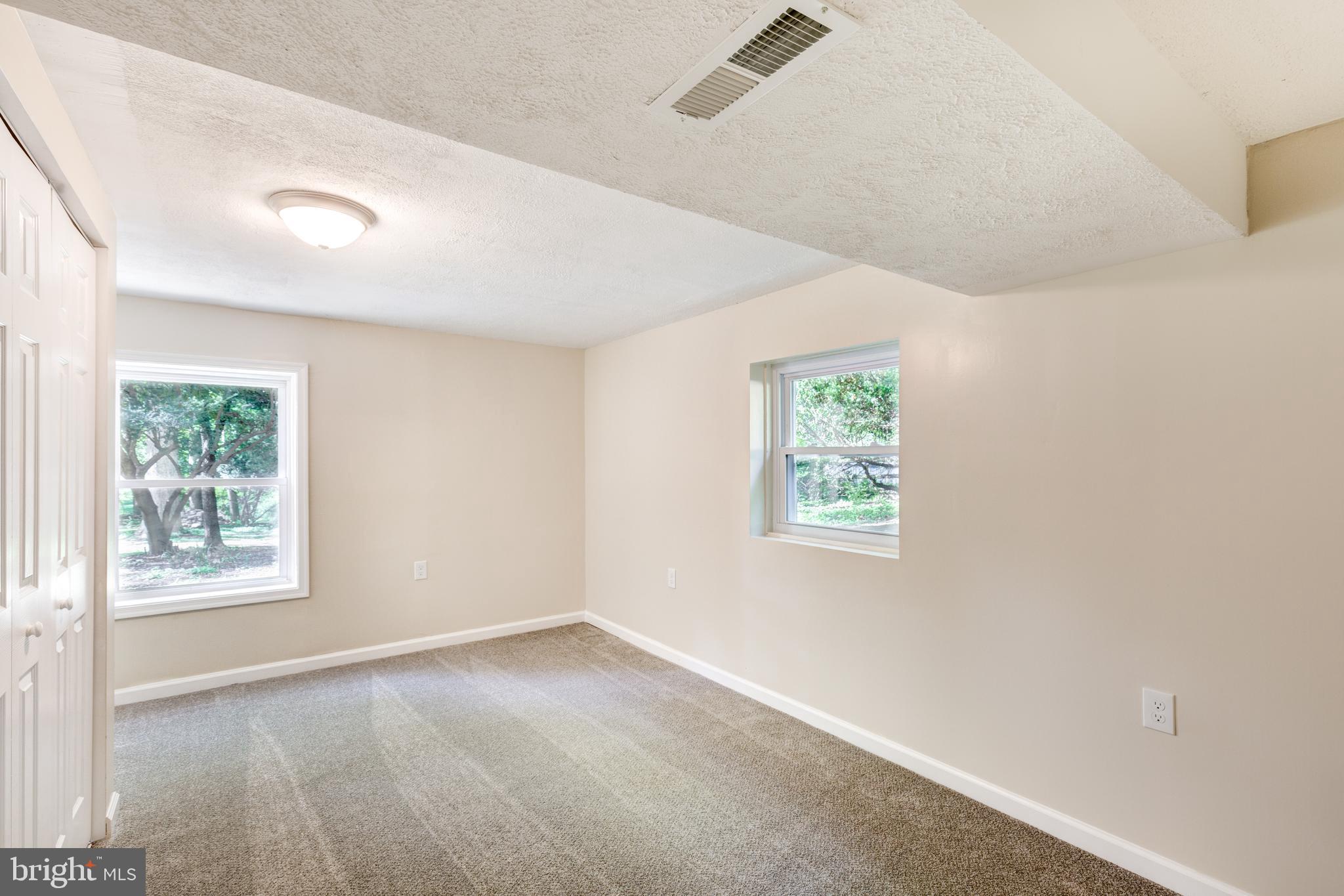 9907 Oak Glen Road Randallstown, MD 21133 - Photo 42 of 57