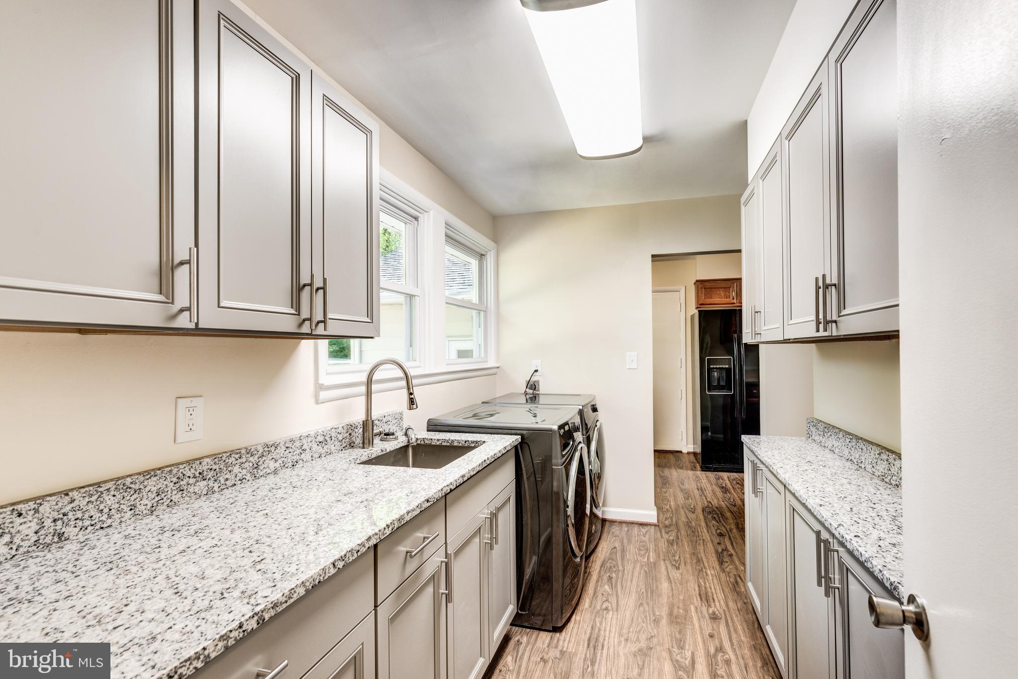 9907 Oak Glen Road Randallstown, MD 21133 - Photo 5 of 57