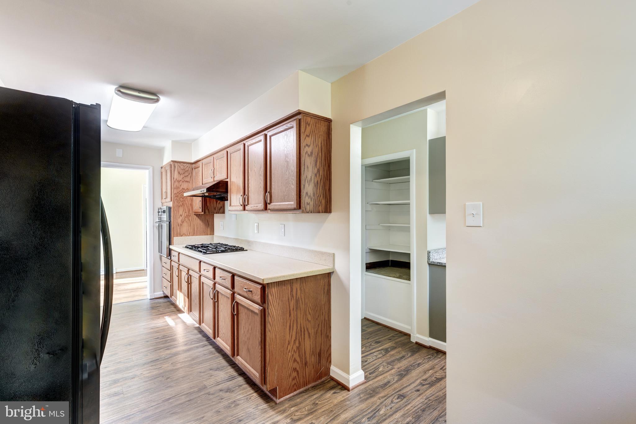 9907 Oak Glen Road Randallstown, MD 21133 - Photo 8 of 57