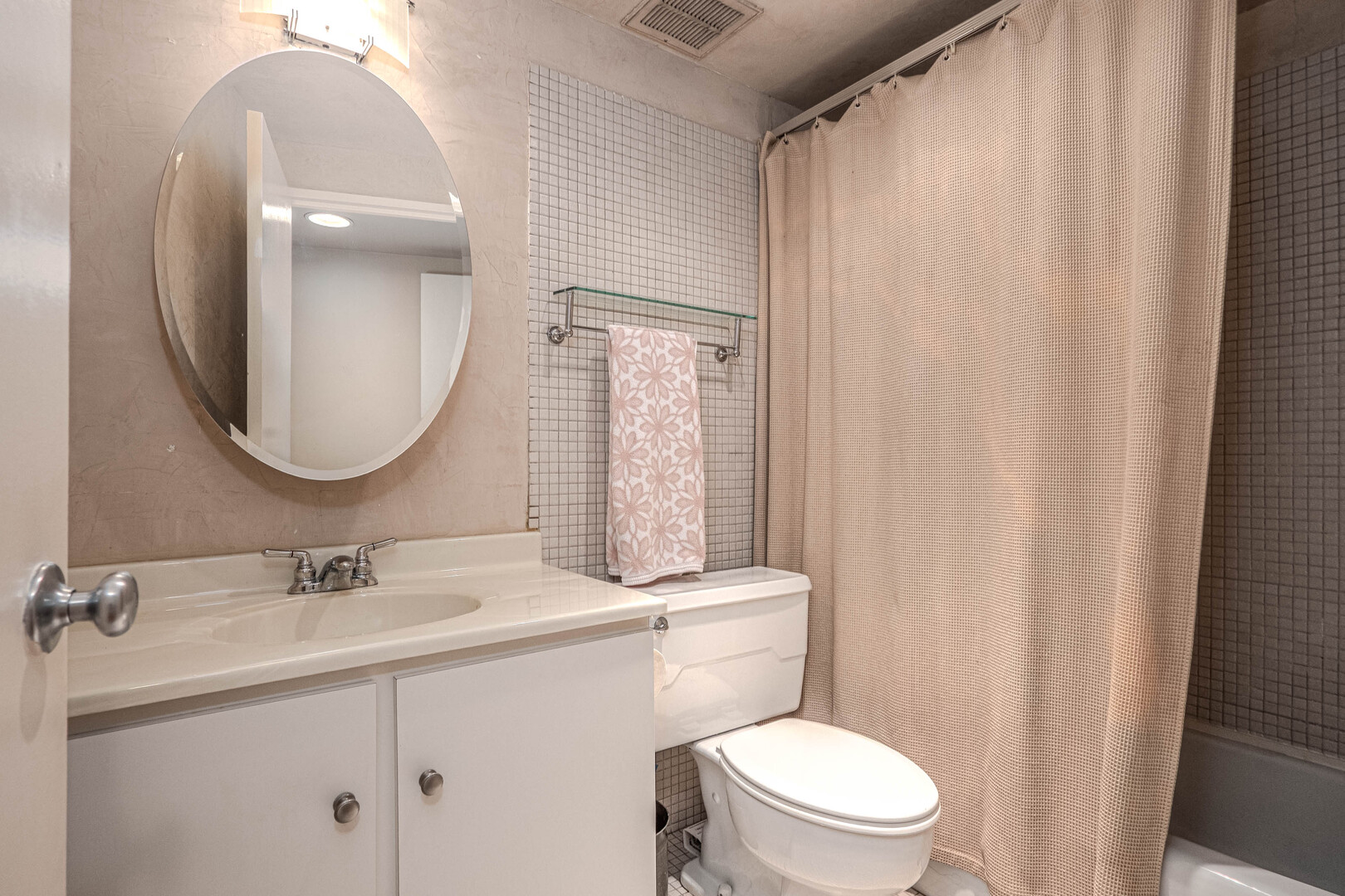 175 East Delaware Place, Unit 5809 Chicago, IL 60611 - Photo 15 of 28
