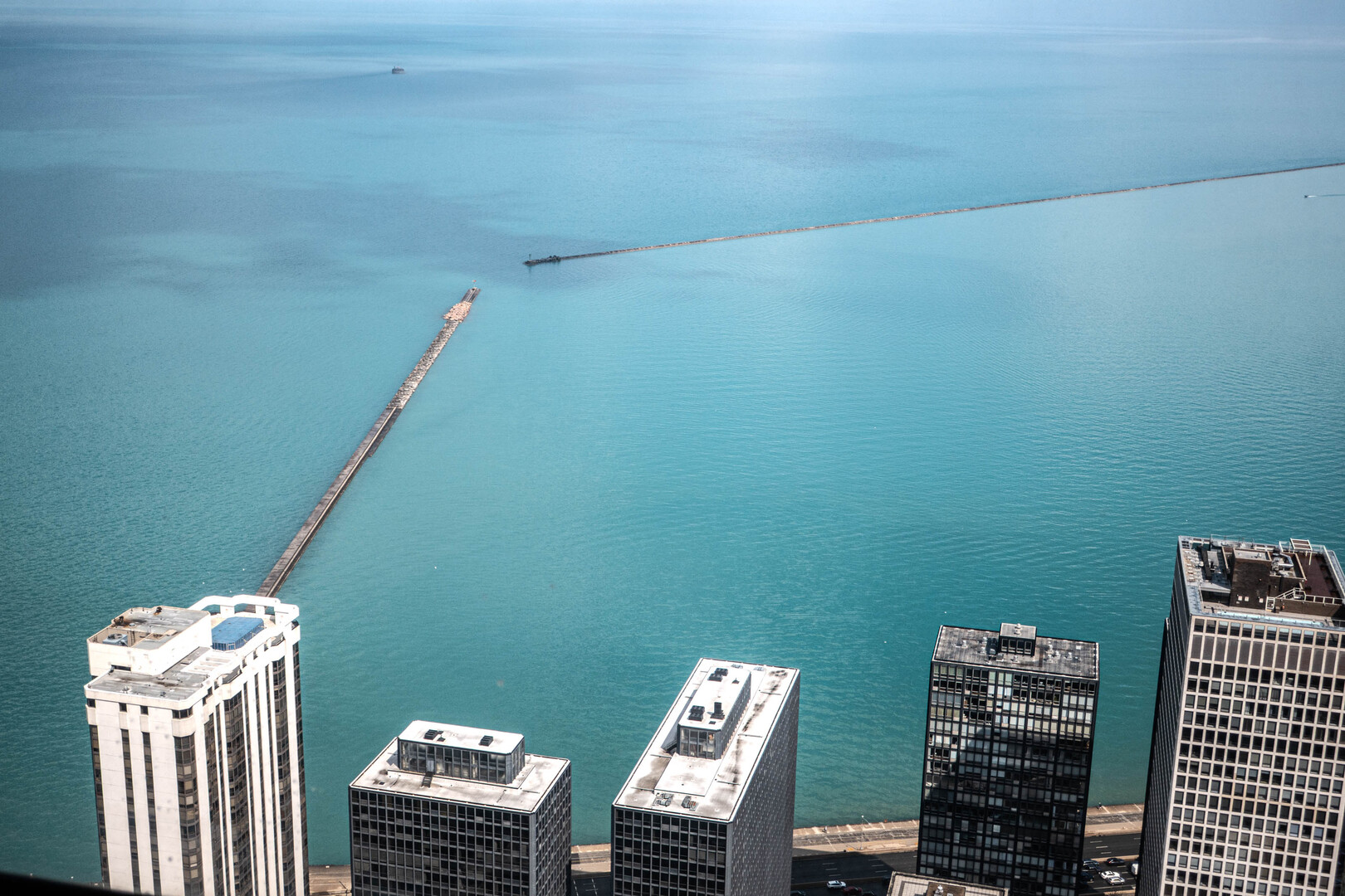 175 East Delaware Place, Unit 5809 Chicago, IL 60611 - Photo 17 of 28