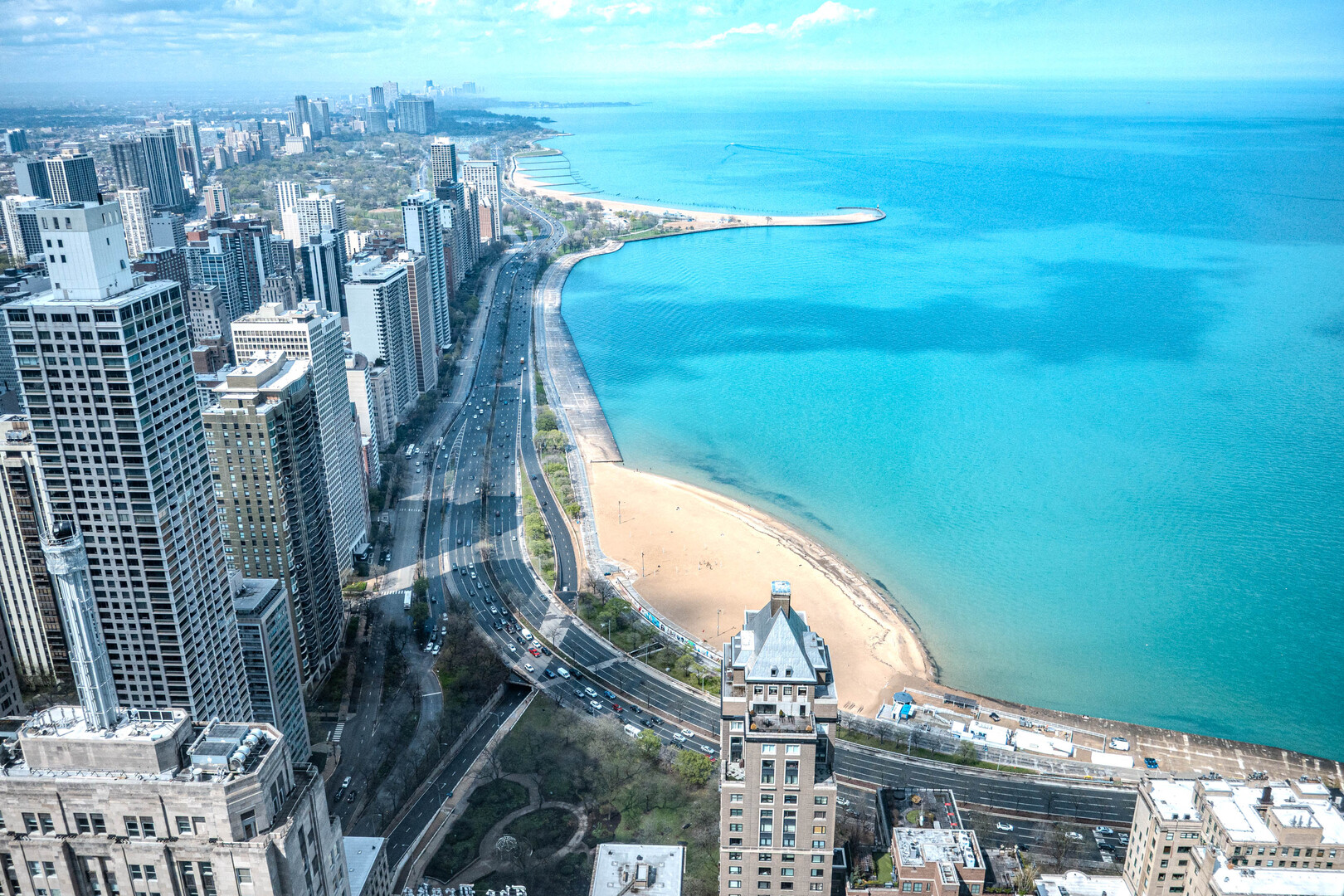 175 East Delaware Place, Unit 5809 Chicago, IL 60611 - Photo 19 of 28