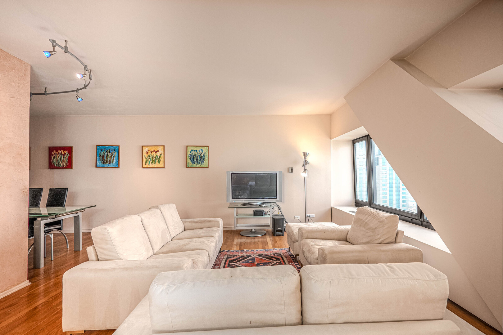 175 East Delaware Place, Unit 5809 Chicago, IL 60611 - Photo 10 of 28