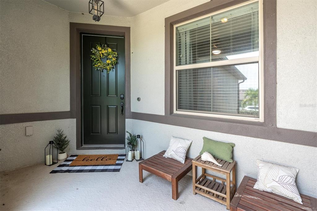 6352 Mooring Line Circle Apollo Beach, FL 33572 - Photo 4 of 33 a living room with furniture and a window