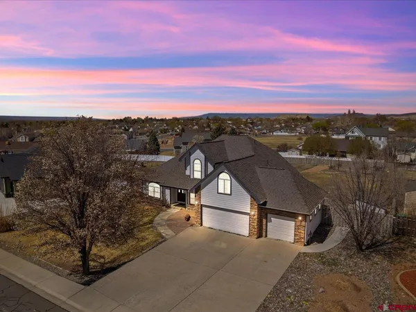 $649,000 | 3004 Silver Fox Drive, Montrose, CO 81401