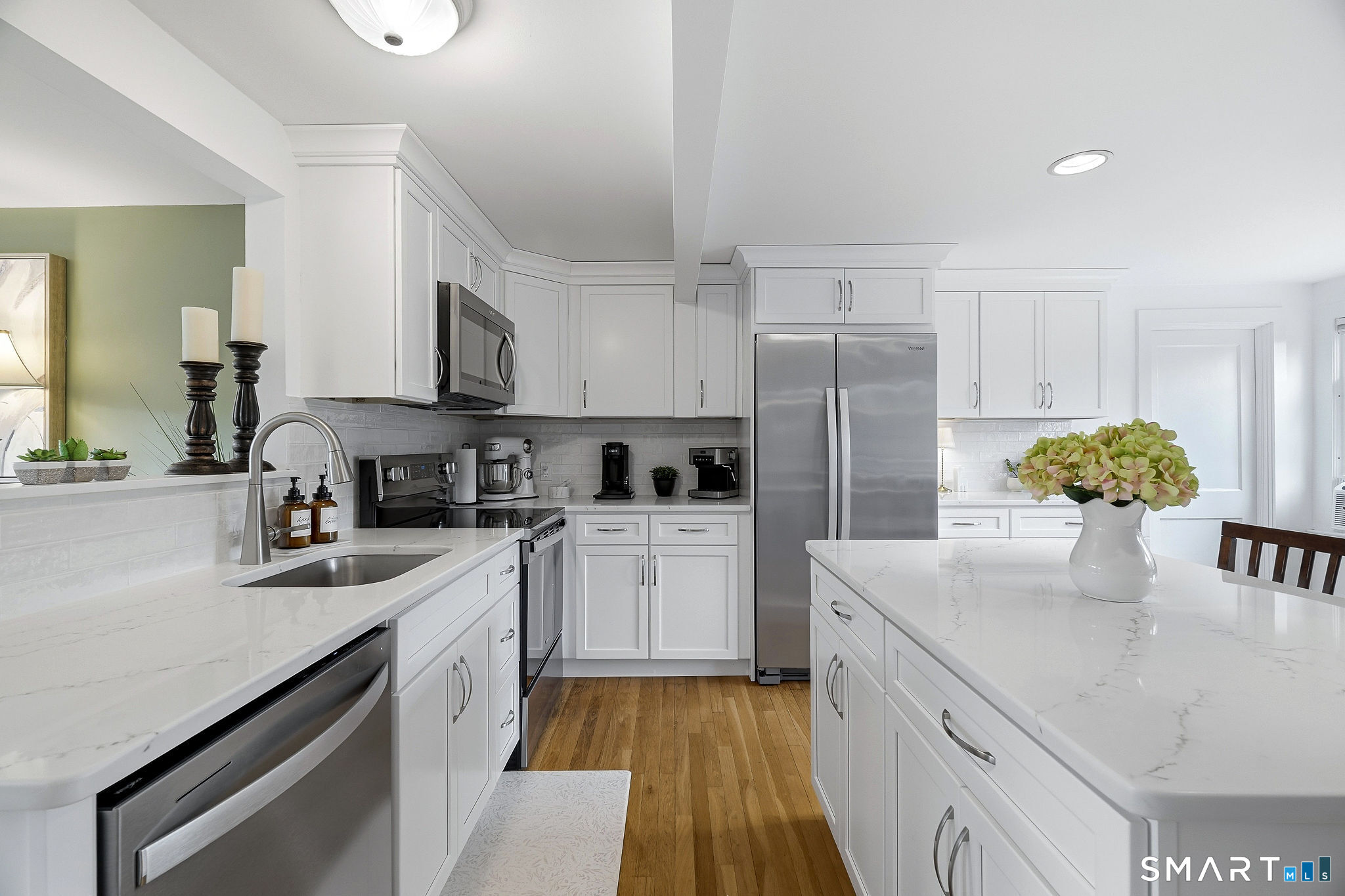 38 Lords Hill Road, Unit 8 Stonington, CT 06378 - Photo 5 of 35