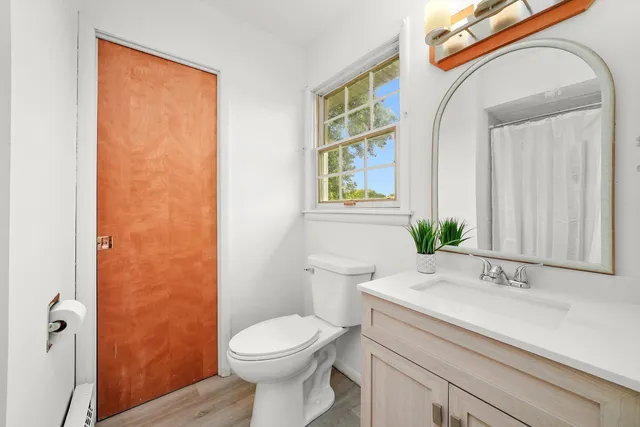 $389,900 | 1406 Lincoln Road, McHenry, IL 60051