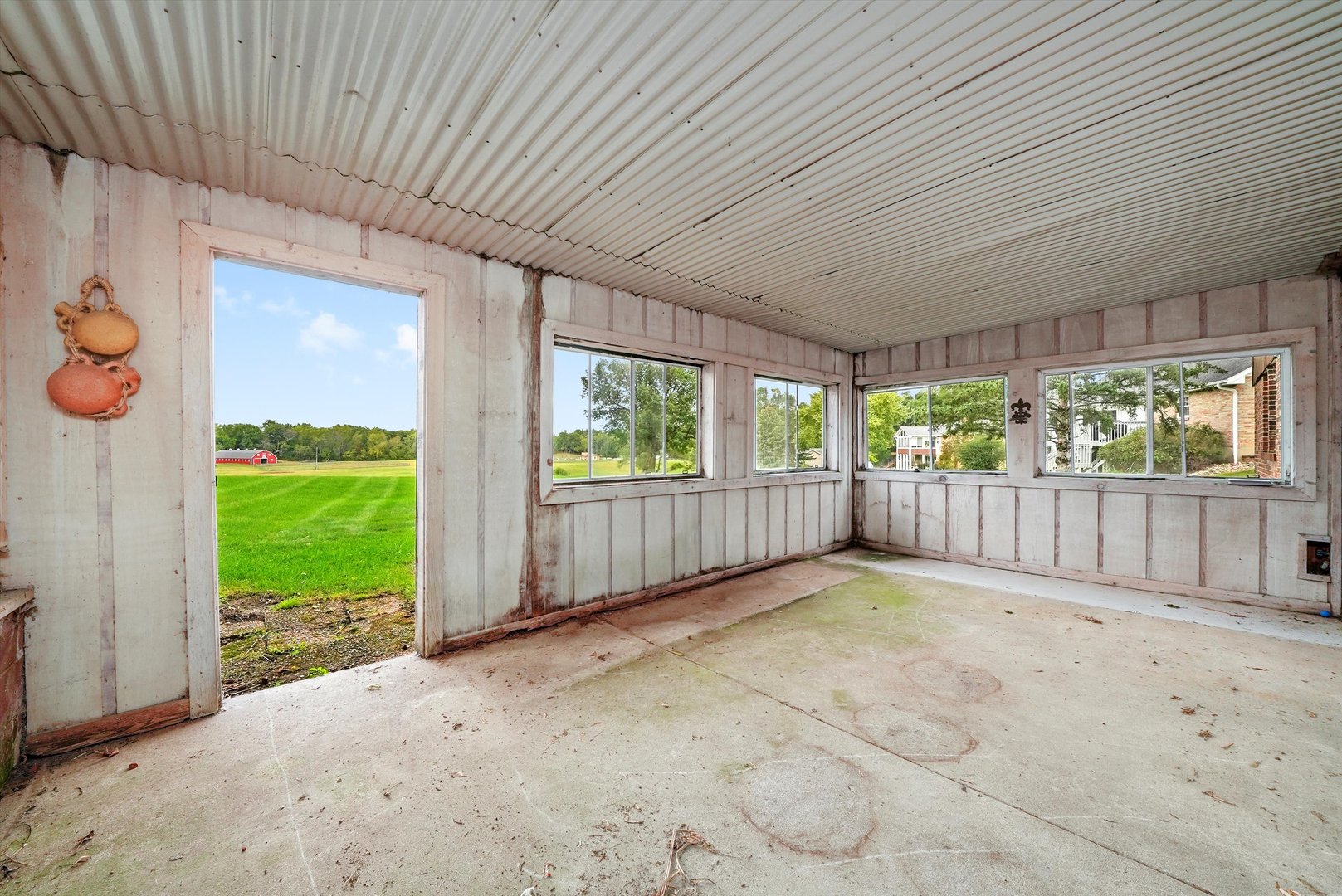 1406 Lincoln Road McHenry, IL 60051 - Photo 29 of 39 Gallery Image 29