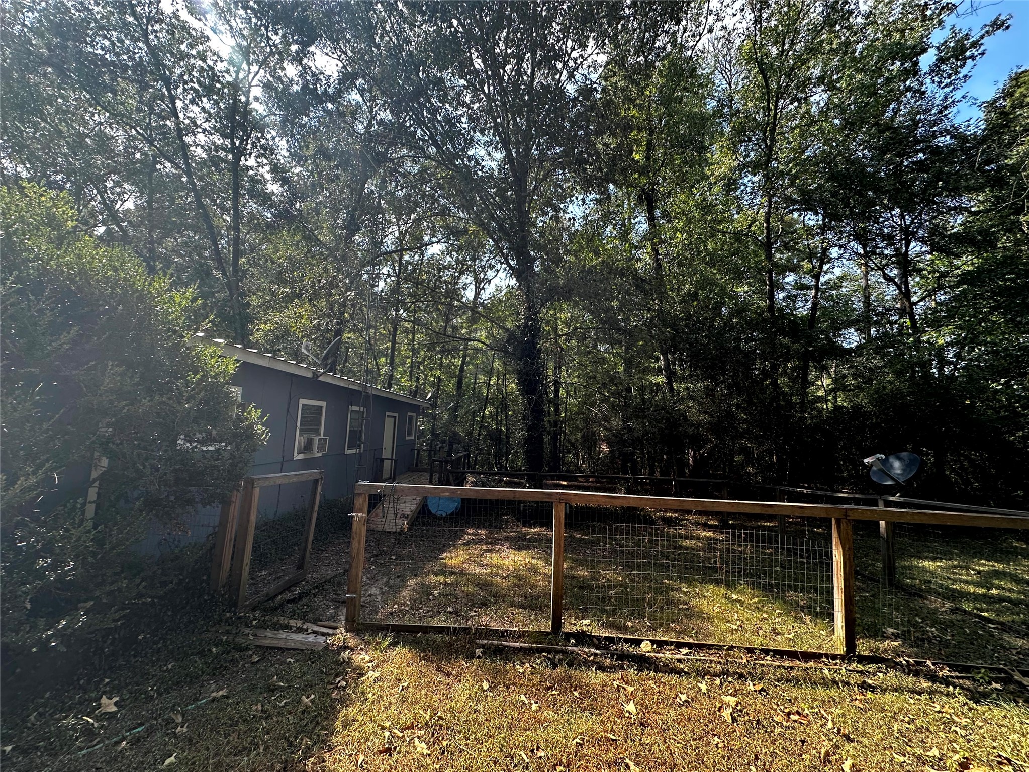539 Aa Loop Livingston, TX 77351 - Photo 29 of 47 Imagine retreating to the country life!