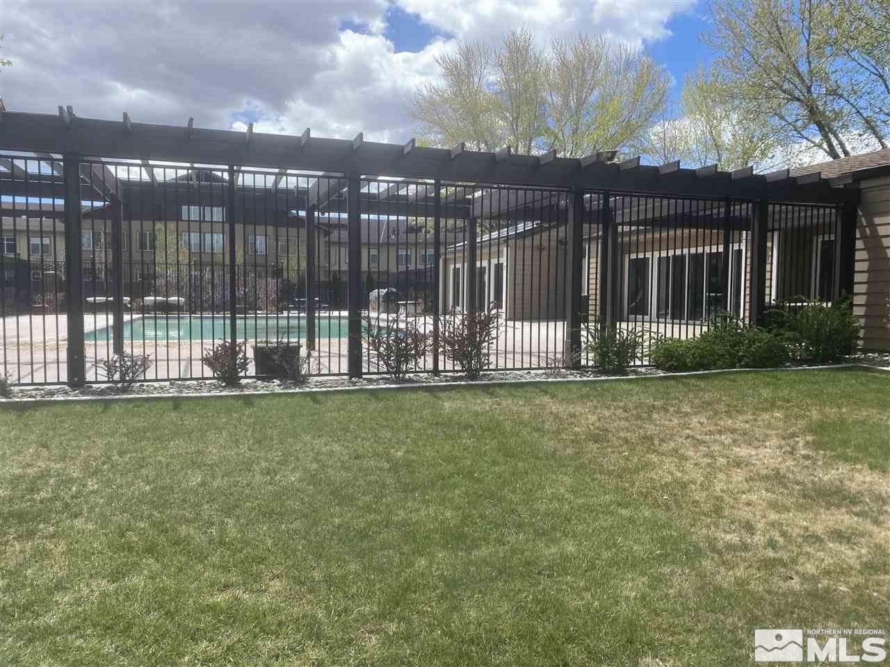 7680 Bluestone Drive, Unit 385 Reno, NV 89511 - Photo 4 of 4 Photo 4