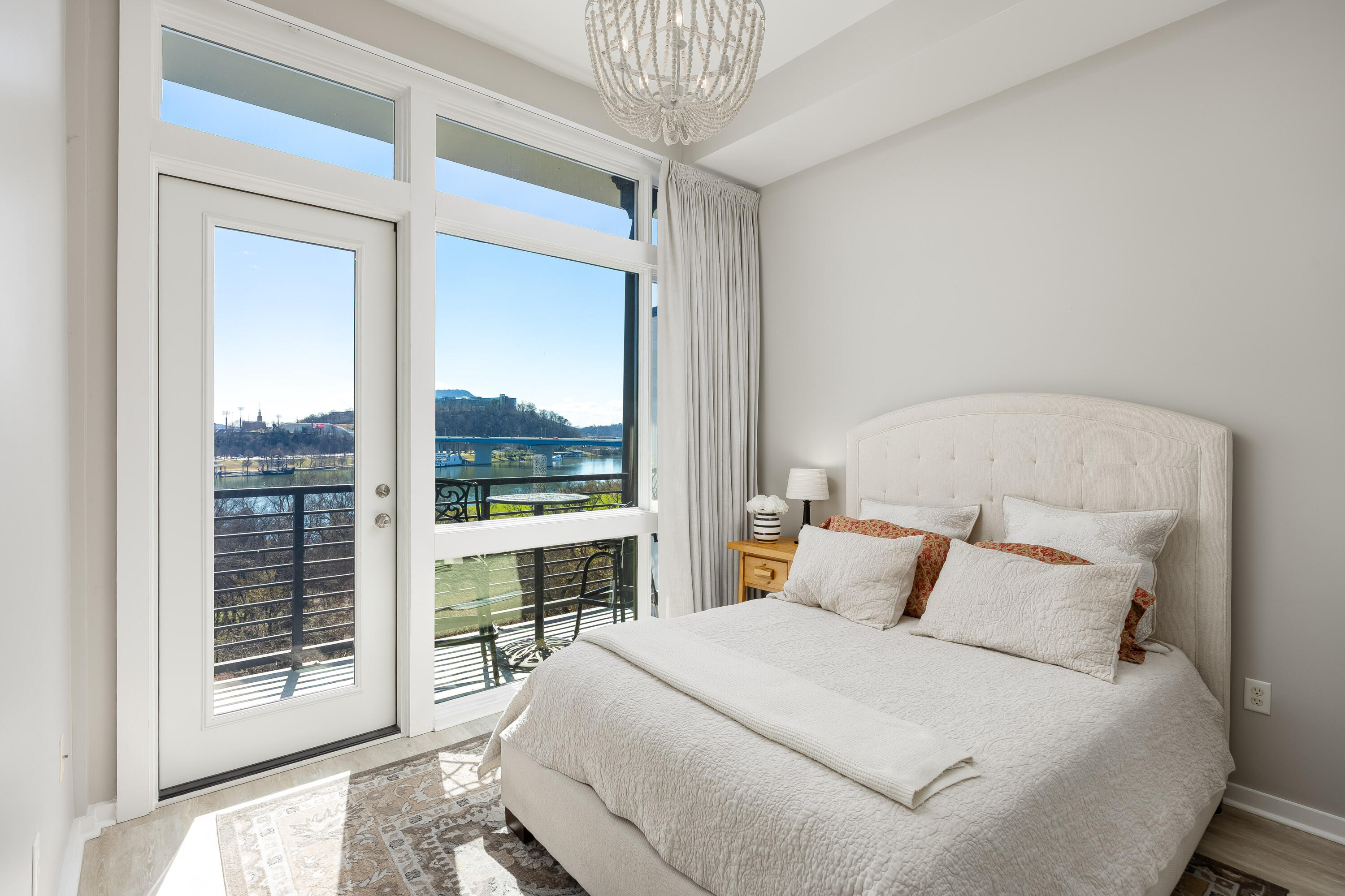200 Manufacturers Road, Unit 707 Chattanooga, TN 37405 - Photo 29 of 65 Private Guest Suite