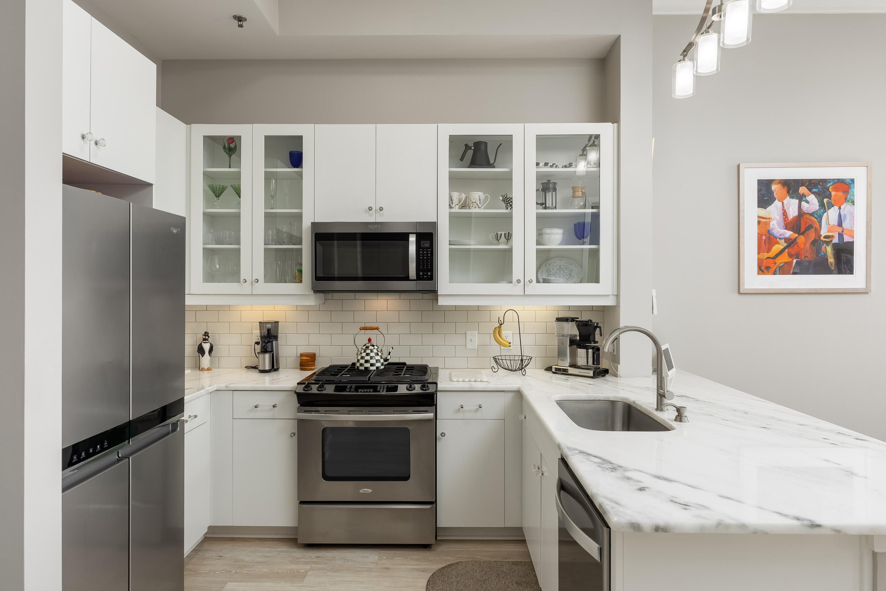 200 Manufacturers Road, Unit 707 Chattanooga, TN 37405 - Photo 3 of 65 Spacious Open Kitchen