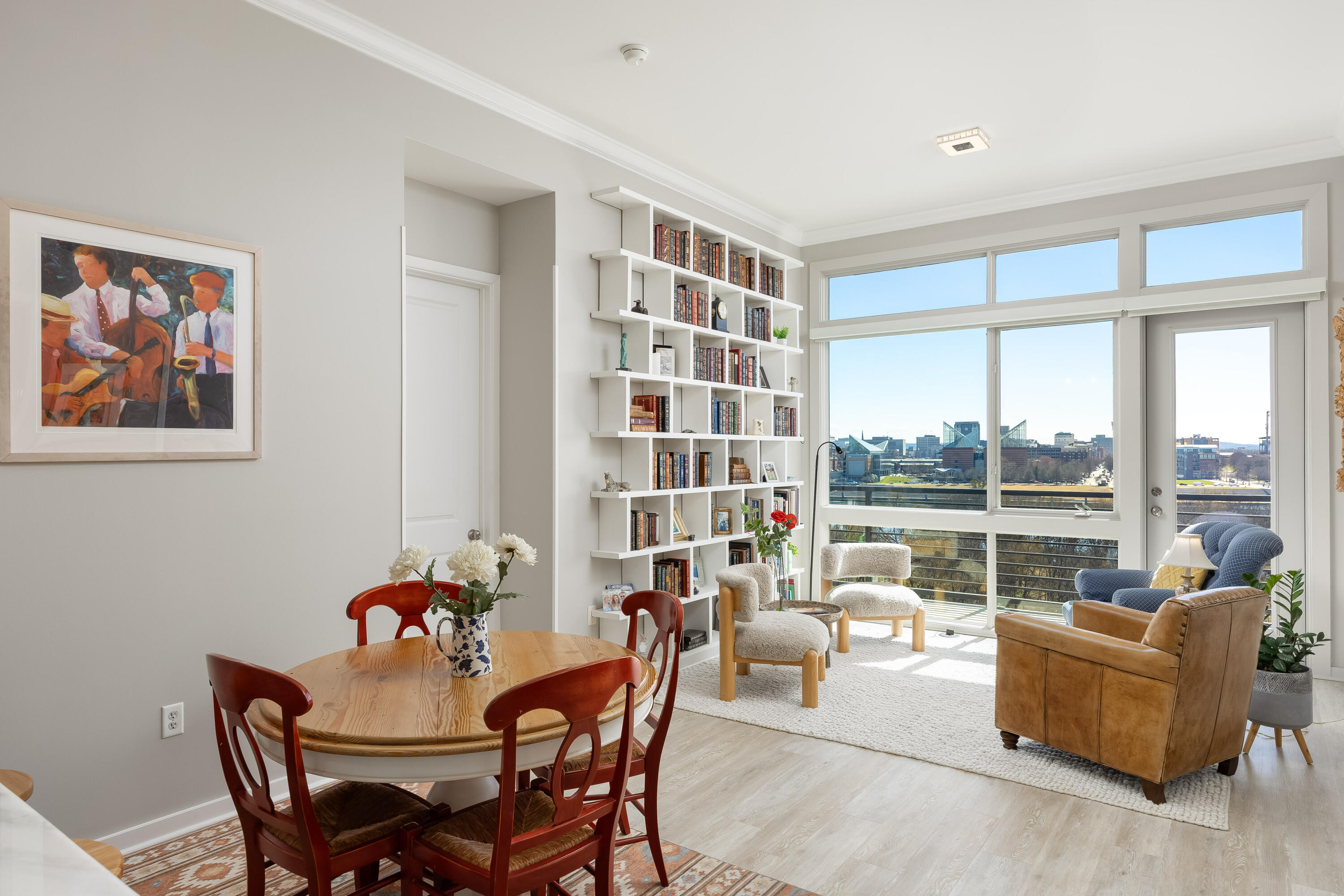 200 Manufacturers Road, Unit 707 Chattanooga, TN 37405 - Photo 7 of 65 Dining Area