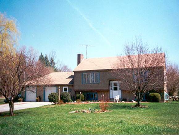 48 Lufkin Road Weare, NH 03281 - Photo 1 of 5