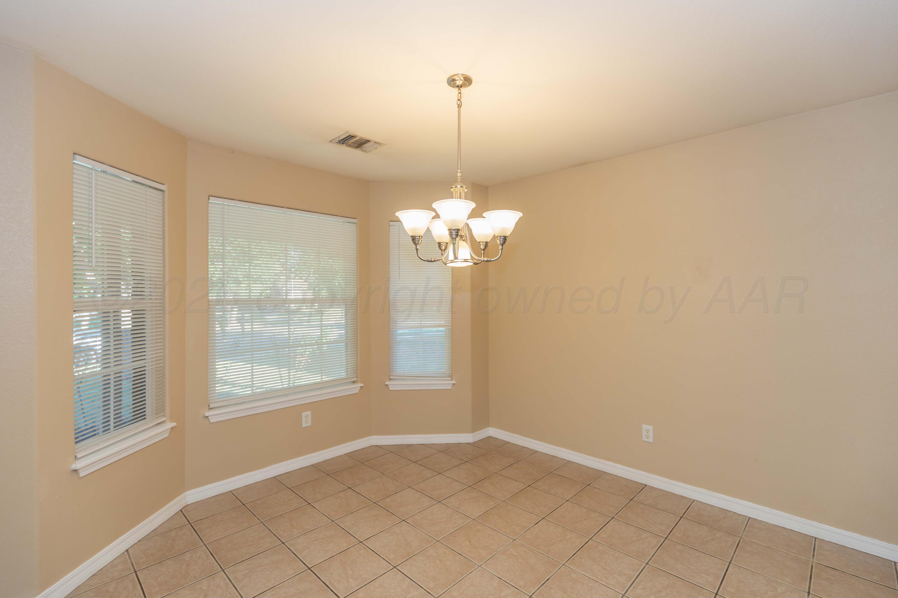 4207 Ross Street Amarillo, TX 79118 - Photo 14 of 40 DINING VIEW 1