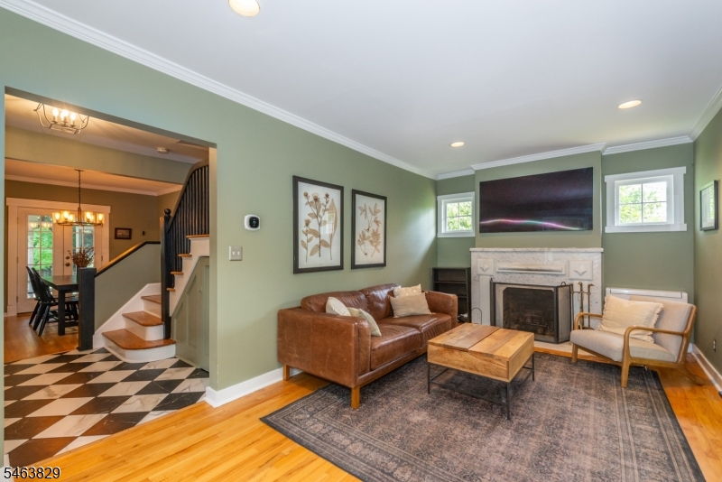133 Buckingham Road Montclair, NJ 07043 - Photo 7 of 31 Gallery Image 7