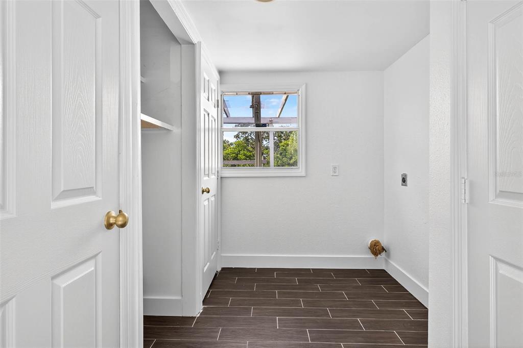 3225 West Shell Point Road Ruskin, FL 33570 - Photo 36 of 67 a view of an entryway door