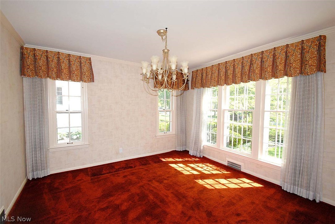 2406 Glendon Road Cleveland, OH 44118 - Photo 8 of 35 Gallery Image 8