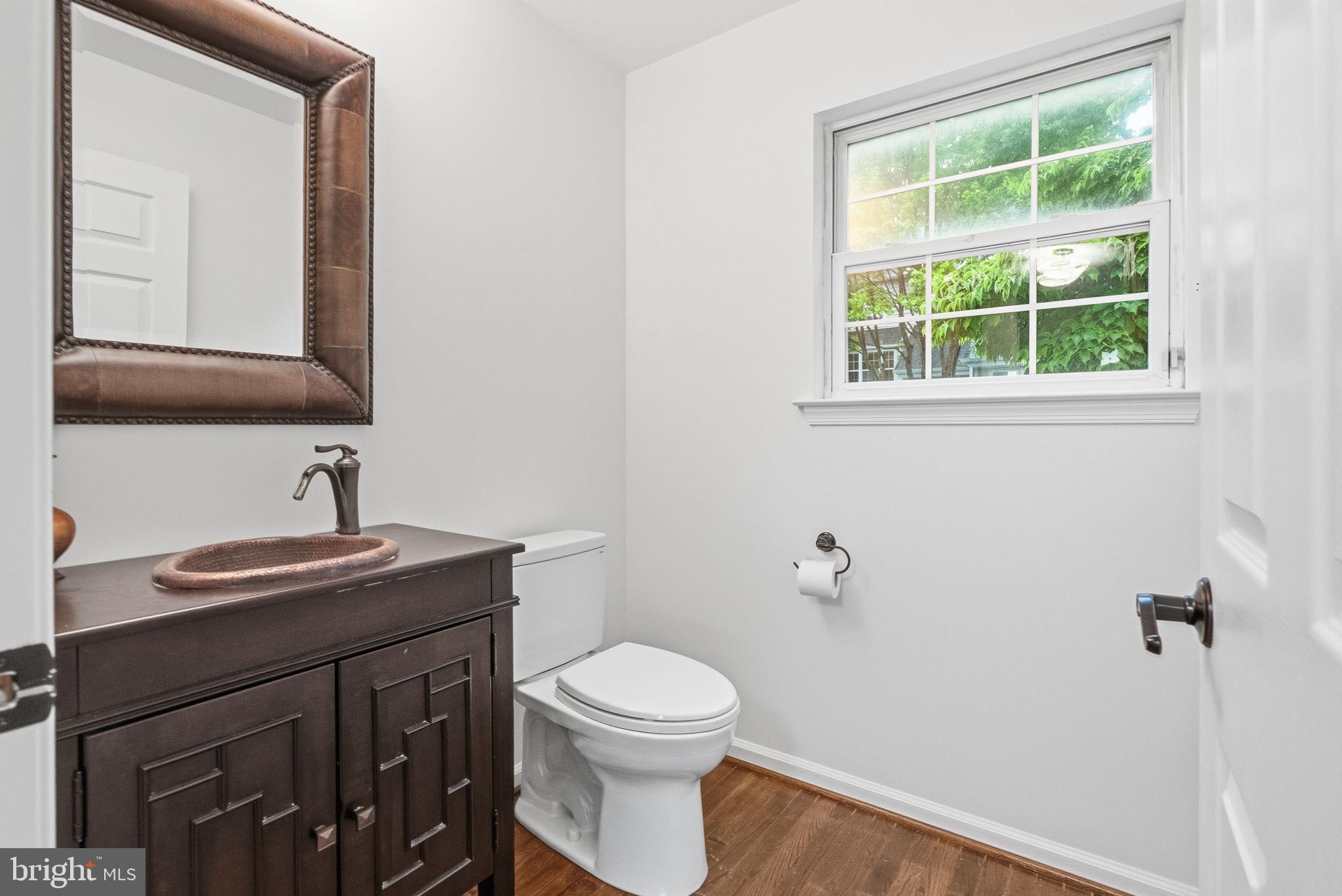 1400 Harbour Ridge Lane Downingtown, PA 19335 - Photo 14 of 36 First floor half bath