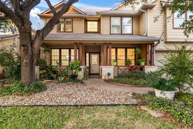 $415,000 | 202 Holmstrom Street, Hutto, TX 78634