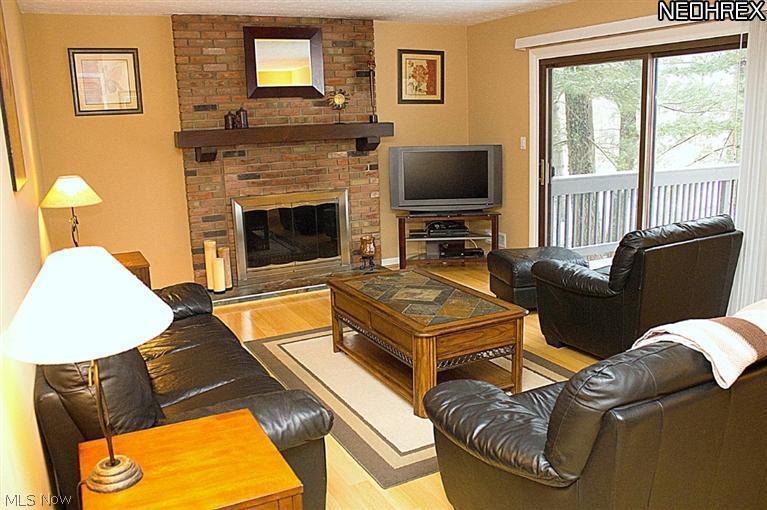 680 Stoney Brook Road Northfield, OH 44067 - Photo 7 of 25