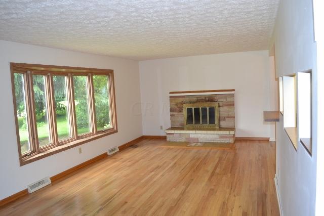 17574 Paige Road Mount Vernon, OH 43050 - Photo 9 of 18