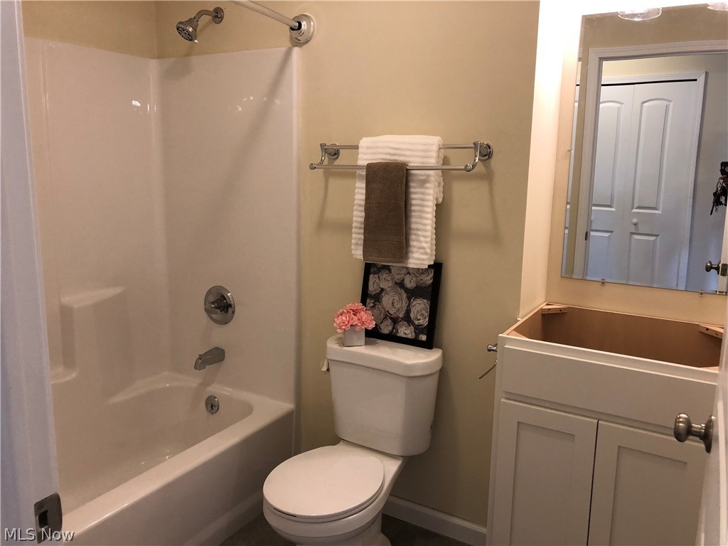 60263 Pigeon Point Road Barnesville, OH 43713 - Photo 15 of 25 Gallery Image 15