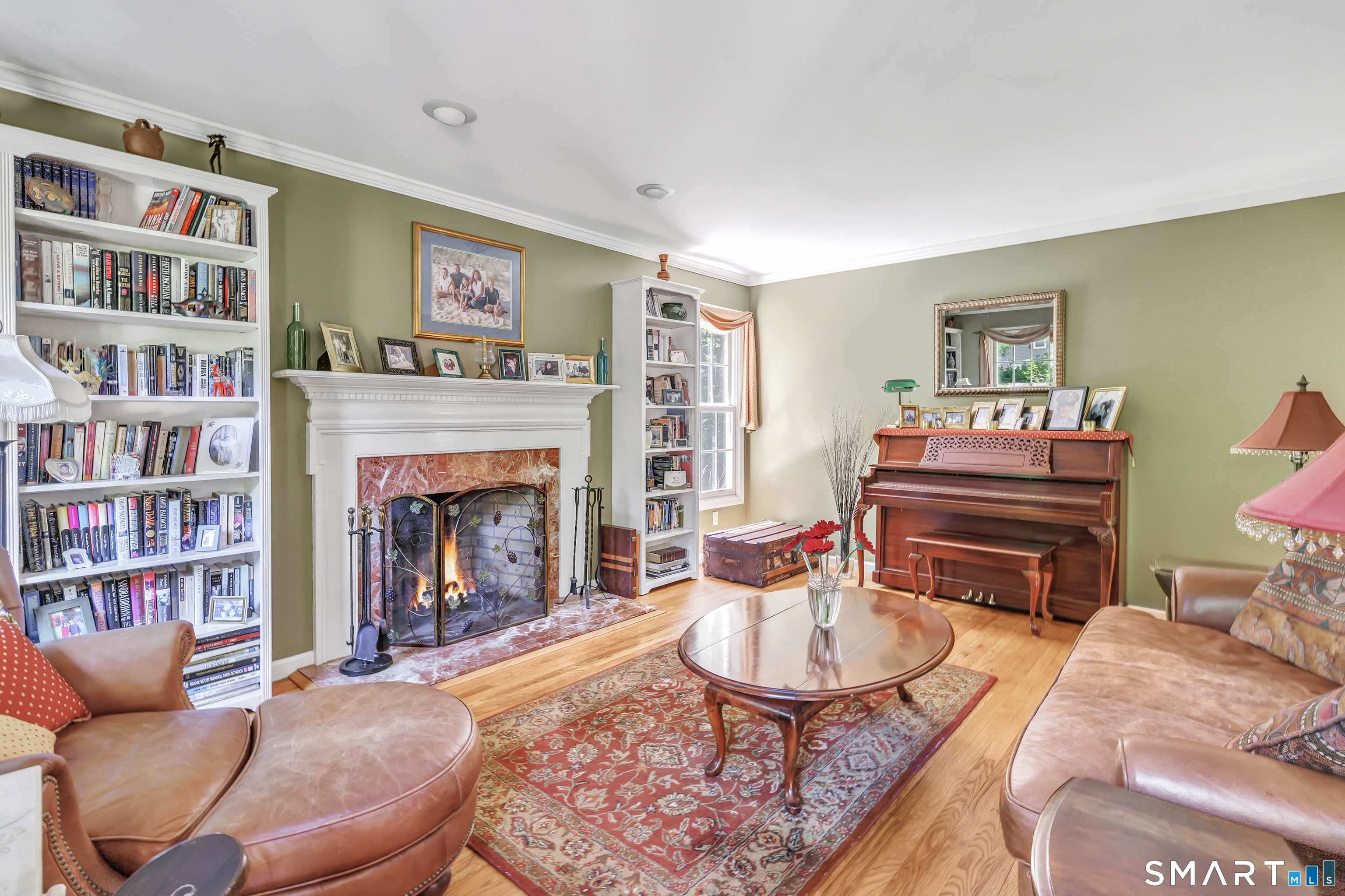 995 Beaver Dam Road Stratford, CT 06614 - Photo 6 of 40