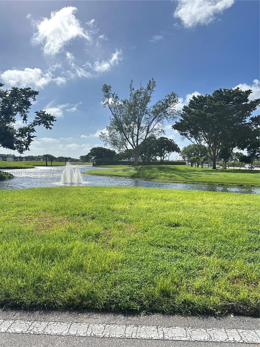 58 Monaco Court, Unit 58 Delray Beach, FL 33446 - Photo 19 of 21